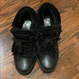 Giuseppe Zanoti black shearling lined wedge shoes